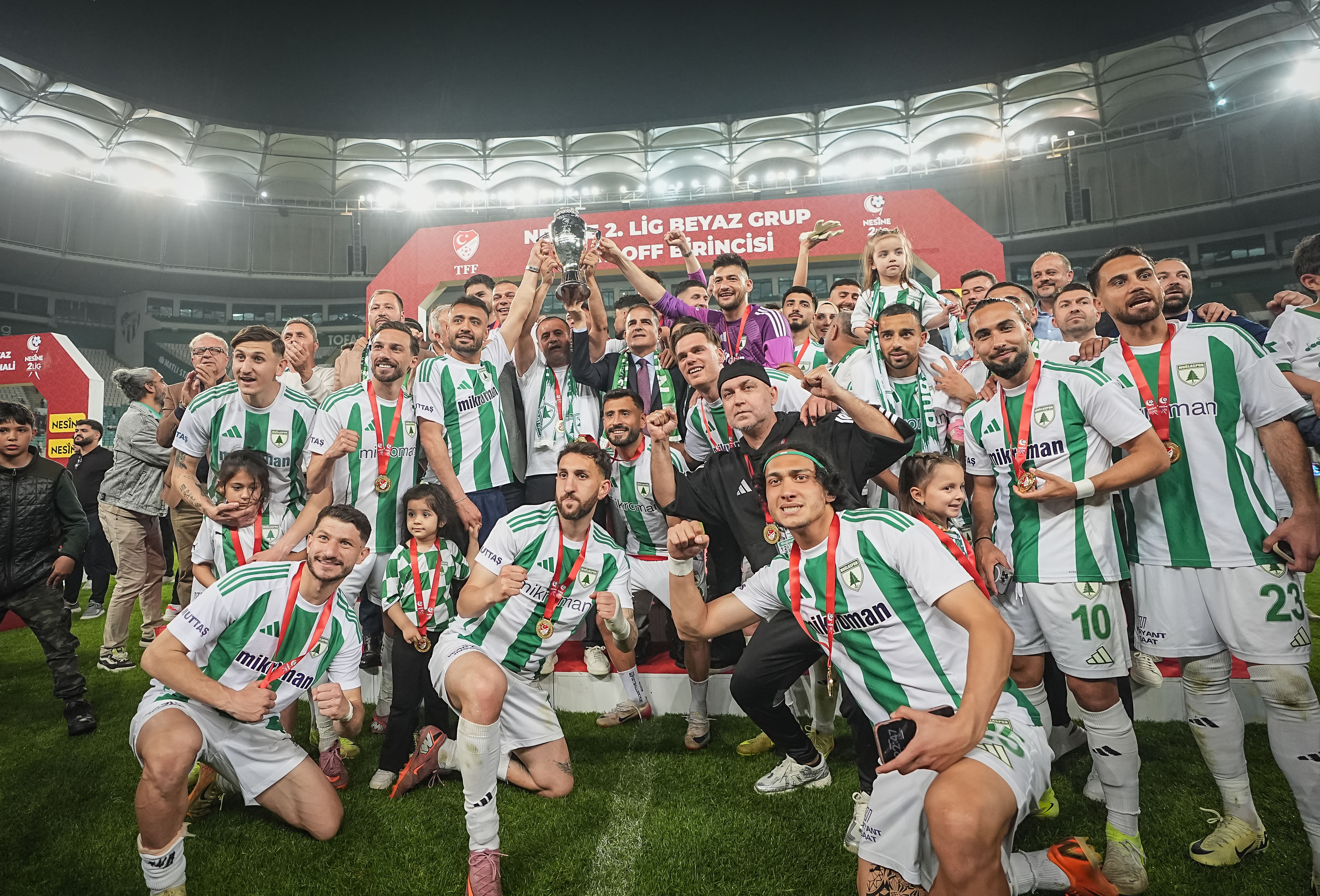 Bölgesel Amatör Lig'den başlayan yolculuğun sıradaki durağı 1. Lig