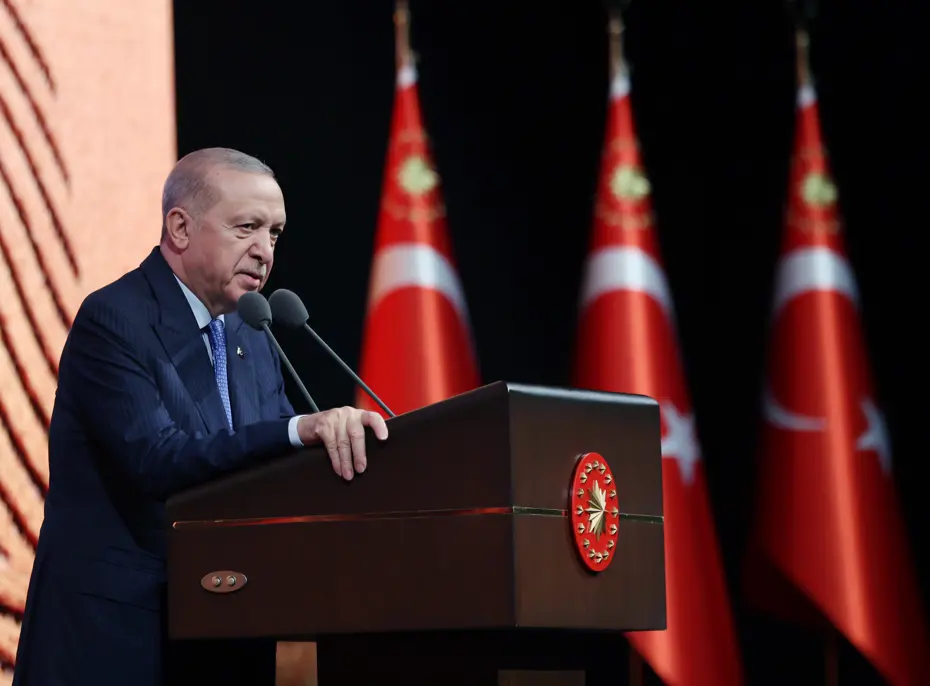 Burcu Köksal AK Parti'ye katıldı. Cumhurbaşkanı Erdoğan: Afyonkarahisar için birlikte çalışacağız