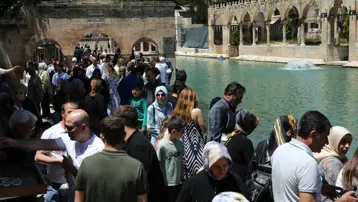 Balıklıgöl'de hafta sonu yoğunluğu