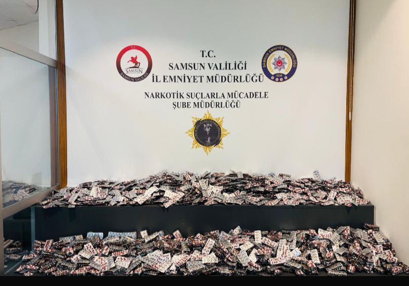 Uyuşturucu operasyonu: 33 bin 850 uyuşturucu hap ele geçirildi