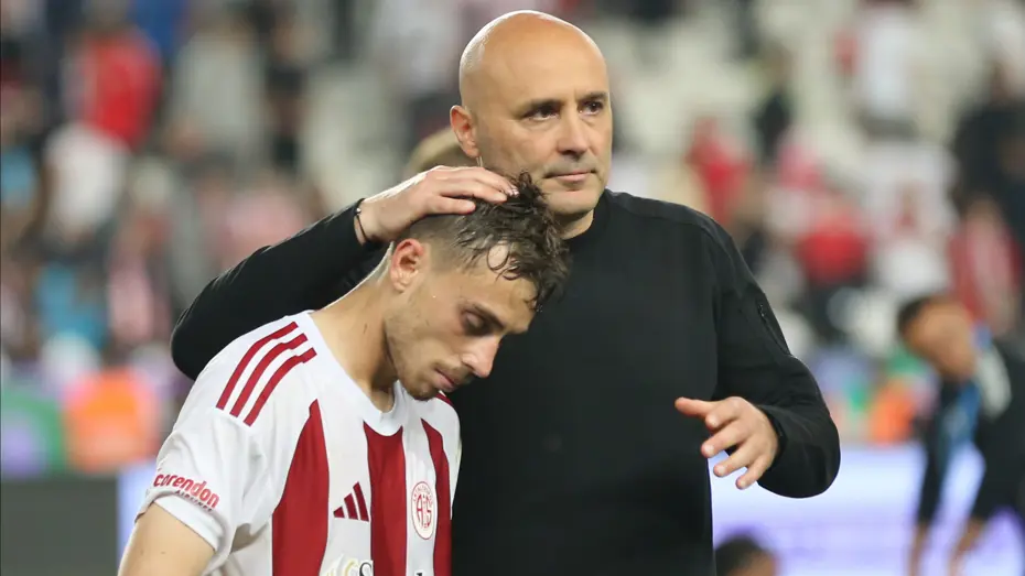 Antalyaspor'da küme düşme üzüntüsü. 
