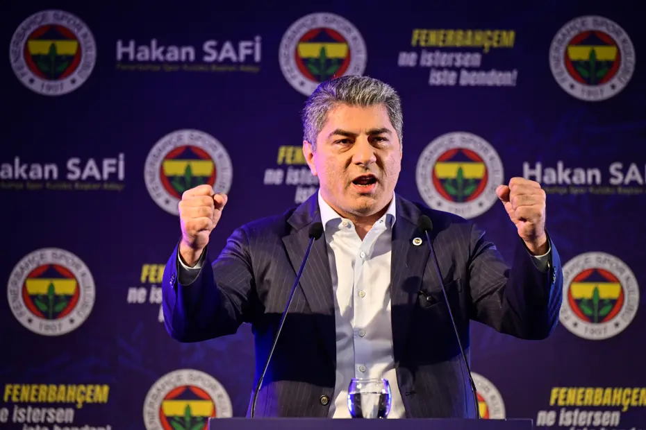 Hakan Safi isim vererek transfere açıklık getirdi. 