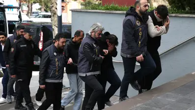 SMS'le gelen tuzağa düştüler! 19 milyonluk vurguna 23 gözaltı