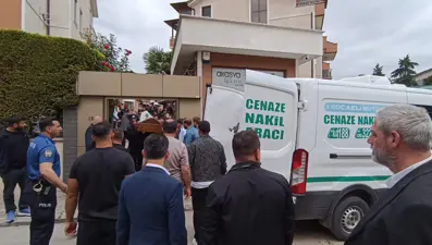 Kocaeli'de arkadaşını silahla öldüren kişi intihar etti