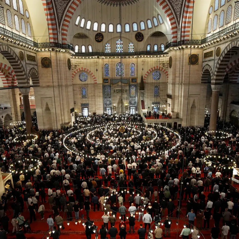 İstanbul'da bayram namazı kılındı