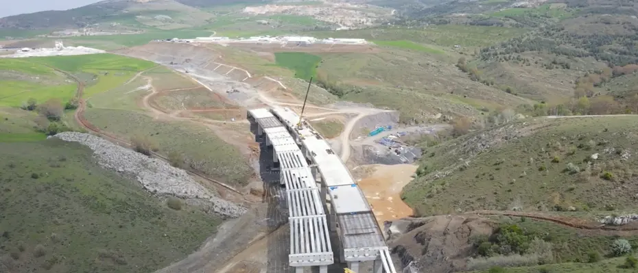 Anadolu'da 42 şehri birbirine bağlayacak otoyol için çalışmalar sürüyor