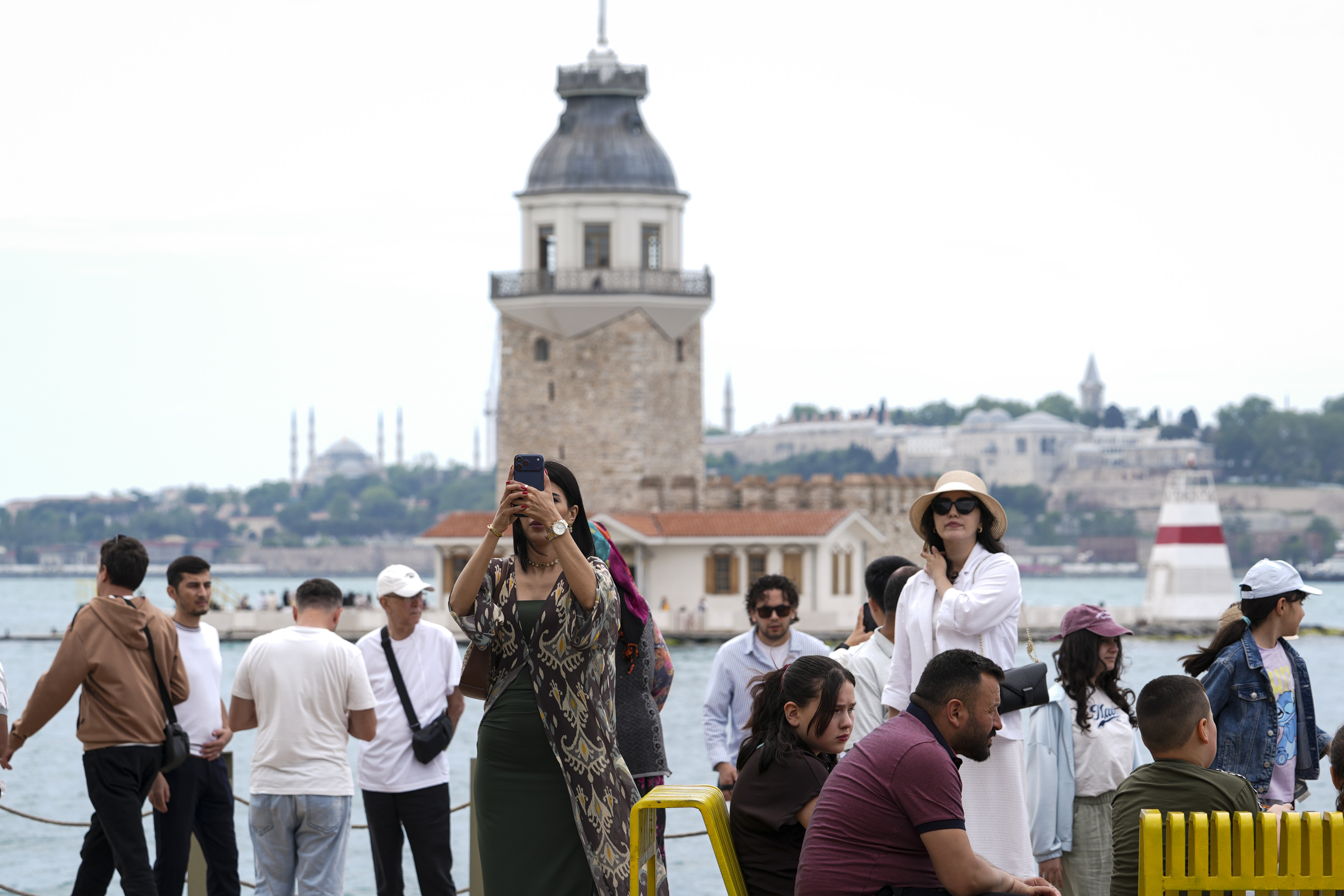 Tatilin son günü İstanbul sahillerinde yoğunluk