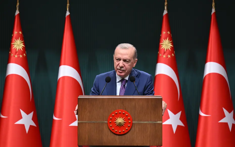 Cumhurbaşkanı Erdoğan: Ana muhalefetin tartışması bizi ilgilendirmiyor