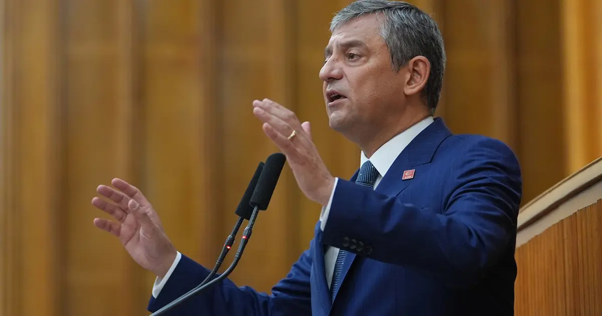 Özgür Özel'den kurultay ve yeni parti açıklaması