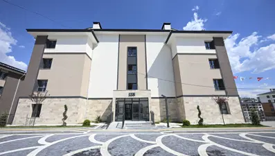TOKİ'nin 20 bin konutluk projesinde örnek daire tanıtıldı