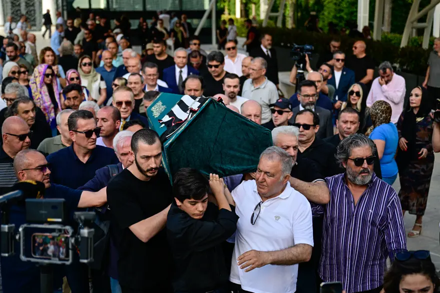 Gazeteci Reha Muhtar son yolcuğuna uğurlandı 