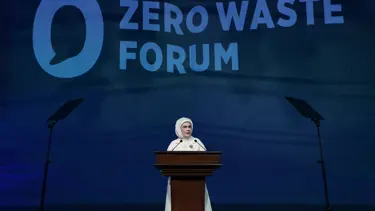 Emine Erdoğan: Sıfır Atık Forumu'nu tarihi bir buluşma olarak görüyoruz gorsel