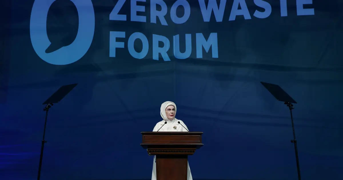 Emine Erdoğan: Sıfır Atık Forumu'nu tarihi bir buluşma olarak görüyoruz