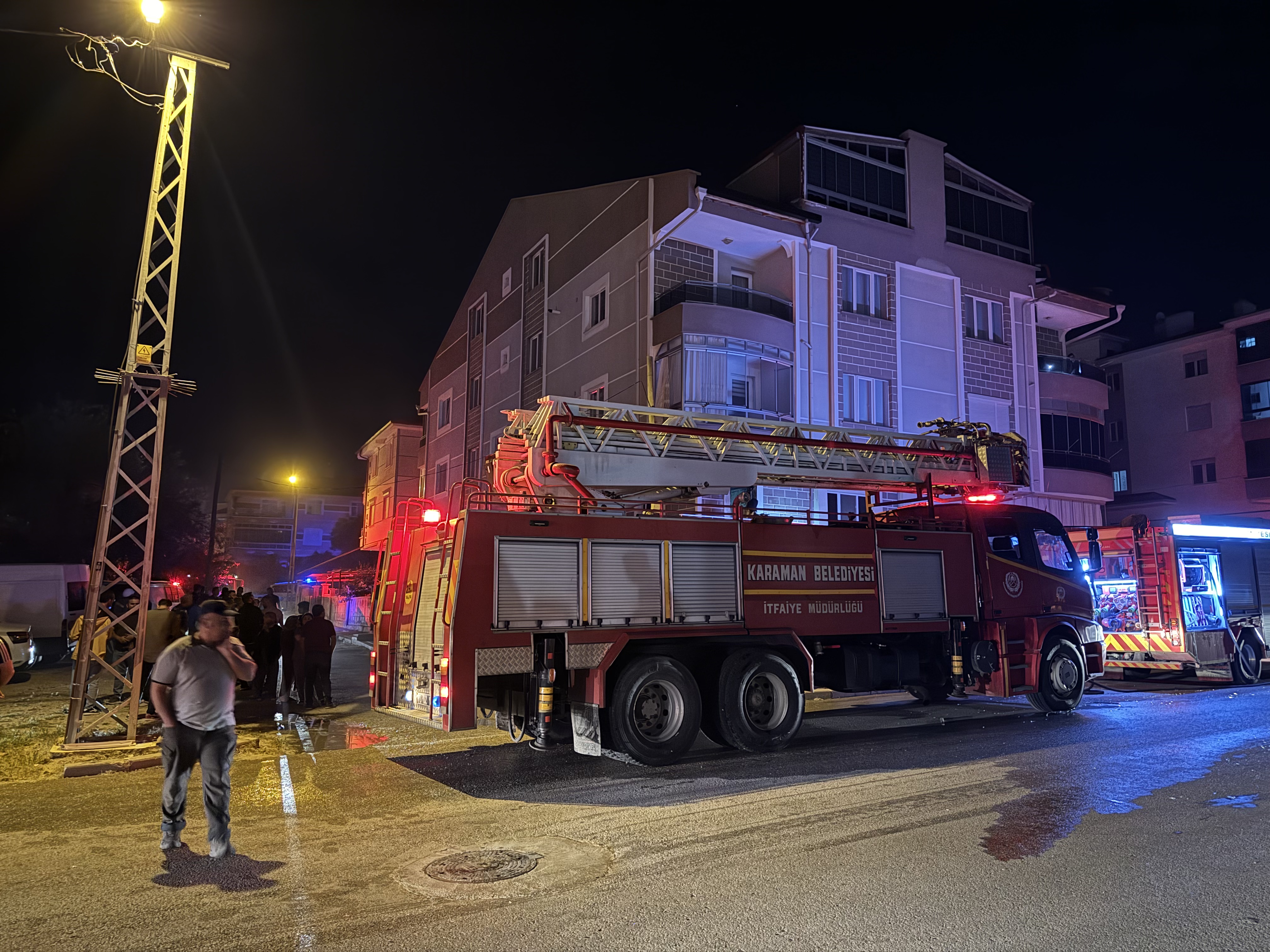 Karaman'da korkutan yangın