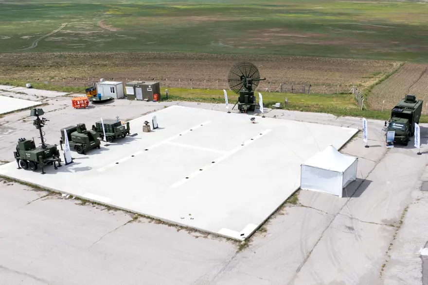 ASELSAN'dan DRONEDEF: Farklı konumlardan geldiler, saniyeler içinde yok etti 5