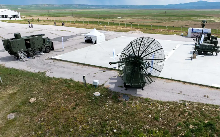 ASELSAN'dan DRONEDEF: Farklı konumlardan geldiler, saniyeler içinde yok etti 1