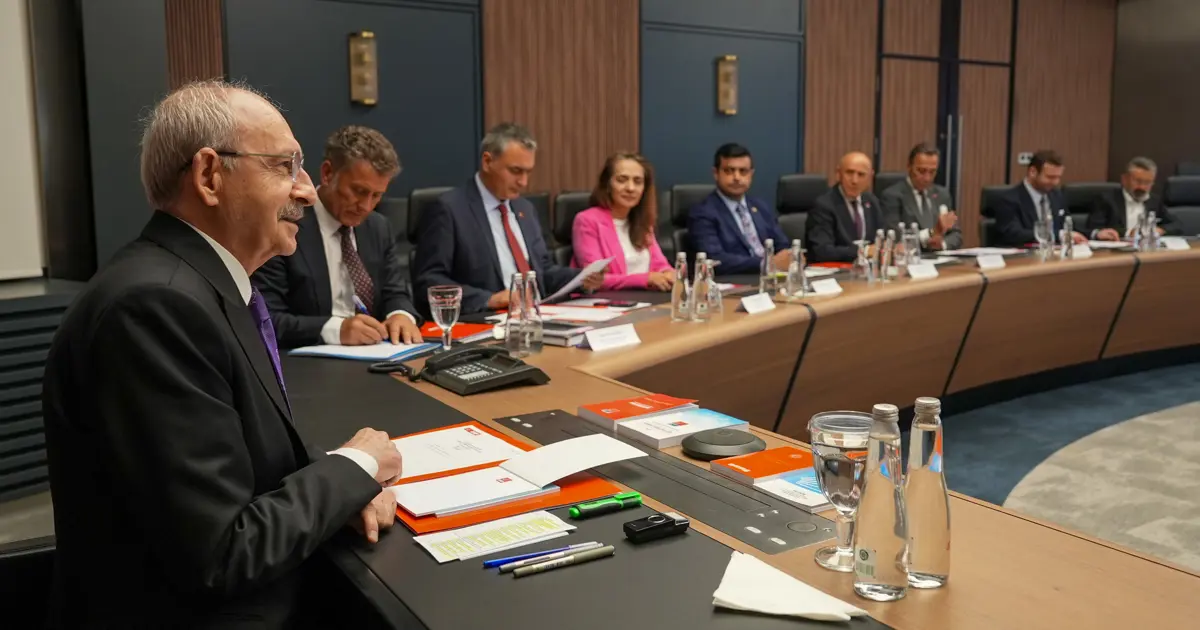 CHP'de kritik çarşamba. Kılıçdaroğlu MYK'yı topluyor, görevden almalar ve atamalar olabilir