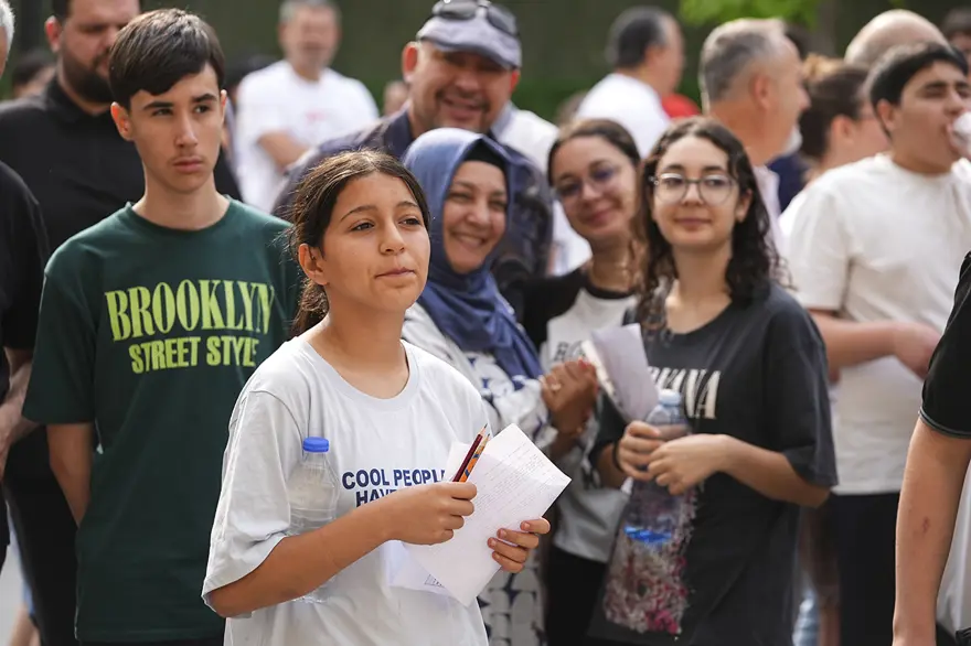"ÇOK MUTLUYUM, STRES BİTTİ" 3