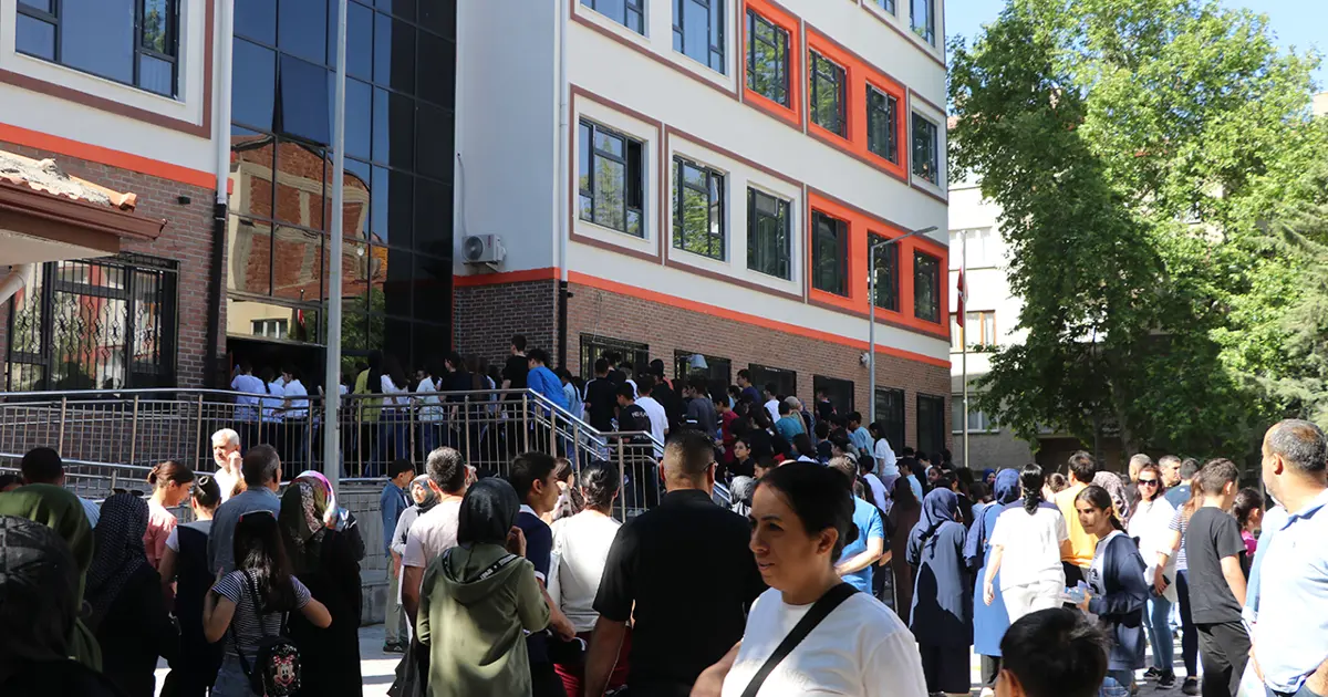 LGS tercih dönemi başlıyor: Tercih yapacak öğrencilere yüzdelik dilim uyarısı