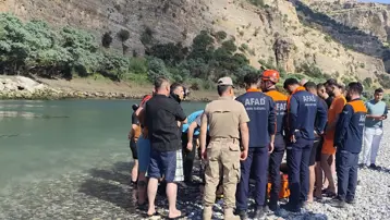Serinlemek için girdi, cansız bedeni çıktı