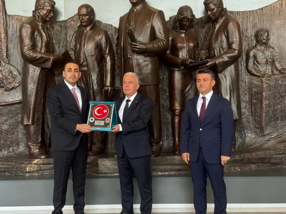 Ankara Cumhuriyet Başsavcılığı'na atanan Aykut Çelik için İstanbul Adliyesi'nde tören