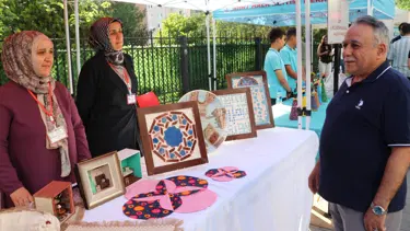 Siirt'te geri dönüşüm malzemelerinden üretilen Sıfır Atık Sergisi açıldı