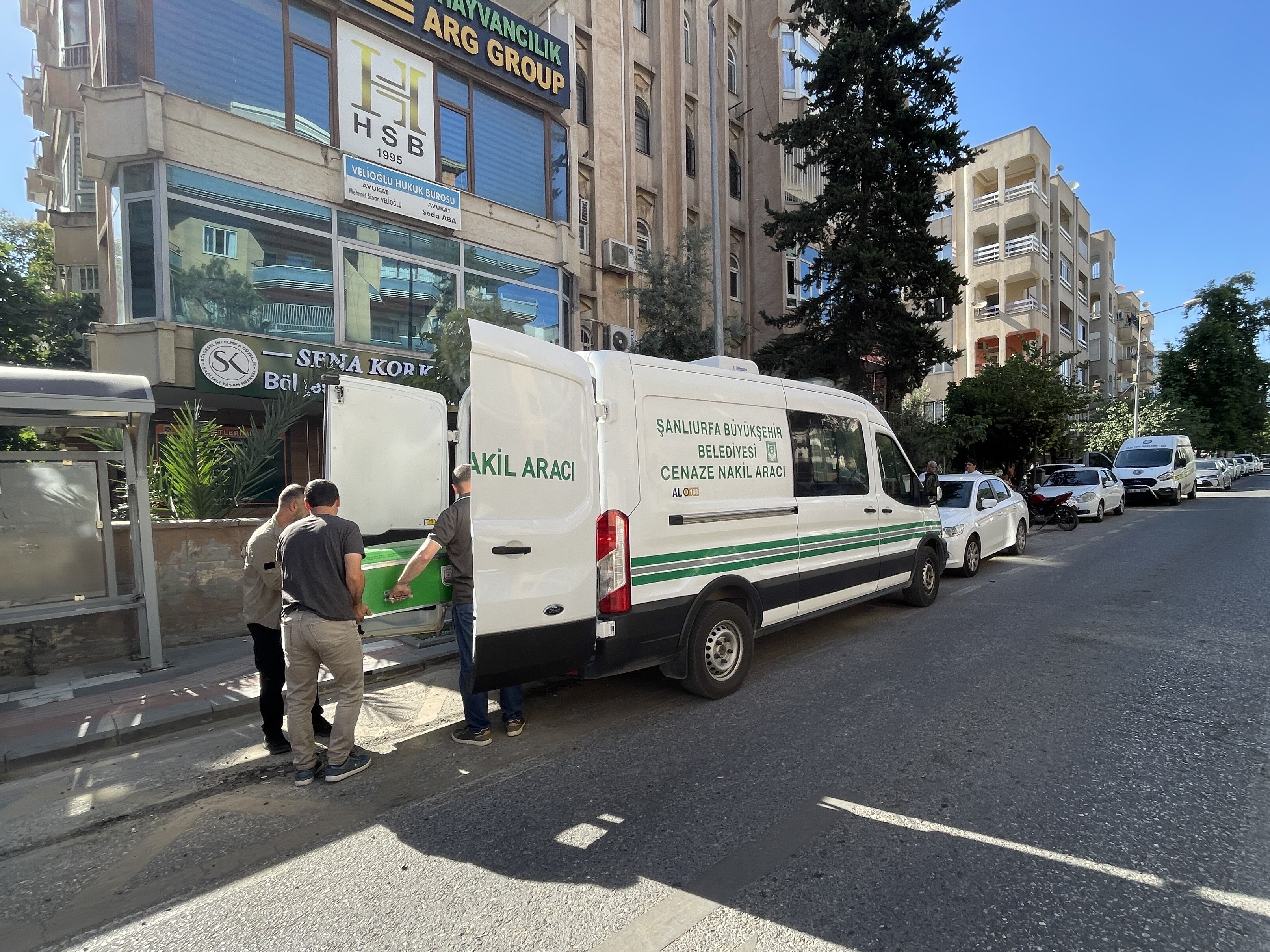 Kendisinden haber alınamayan kişi hukuk bürosunda ölü bulundu
