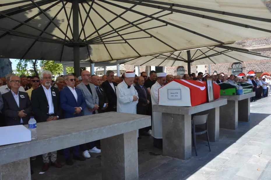 Eski milletvekili Orhan Sür son yolculuğuna uğurlandı