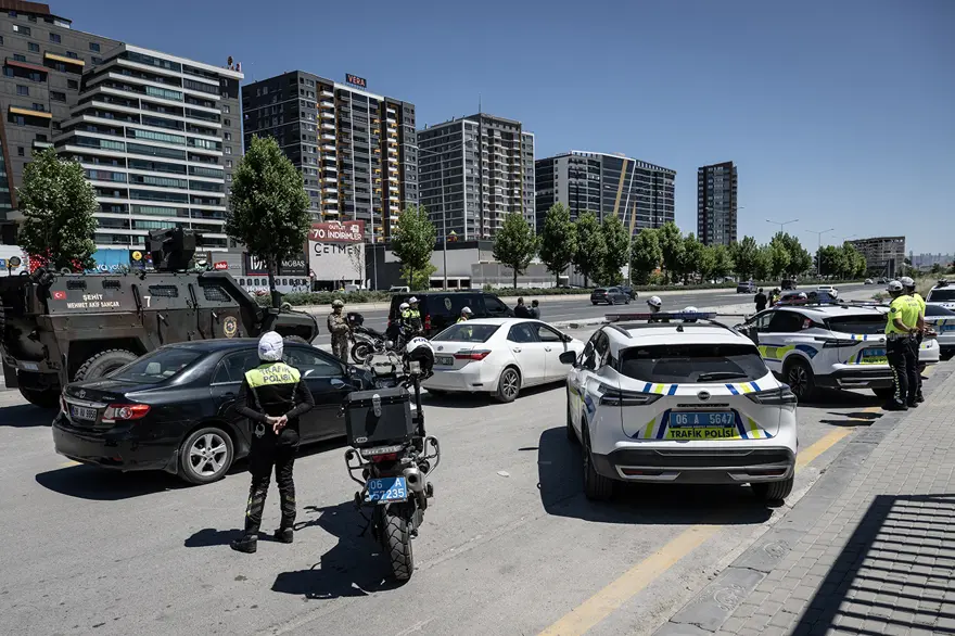 ANKARA'DA PARK YASAĞI BULUNAN YOLLAR 3