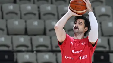 A Milli Basketbol Takımı 6'da 6 için sahaya çıkıyor
