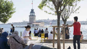 Kavurucu sıcaklara dikkat! Uzmanlardan uyarı. "Mecbur olmayan dışarı çıkmasın"