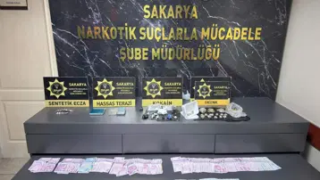 Sakarya'da zehir tacirlerine darbe