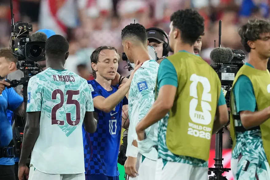 Portekiz, Hırvatistan'ı eleyerek üst tura çıktı. Ronaldo bir kere daha tarihe geçti 5