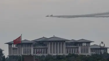 NATO Zirvesi'nde ikinci gün. 32 ülkenin lideri Türkiye'de