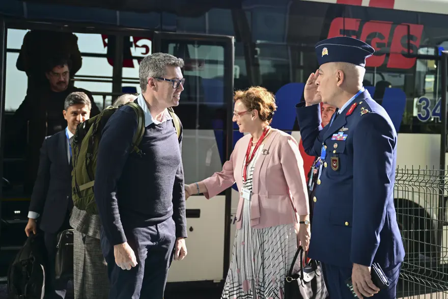 Bin kişilik ekibiyle geliyor. Trump'ın oteline kimse alınmayacak 5