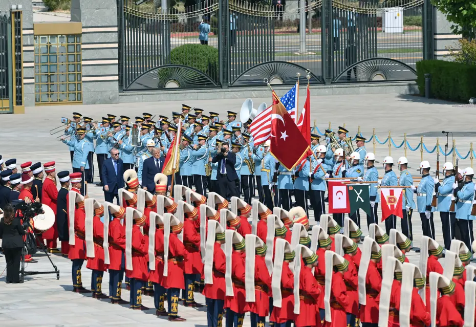 NATO zirvesindeki Mehter ayrıntısı. Devletler 
önce neden müziklerini konuşturur?