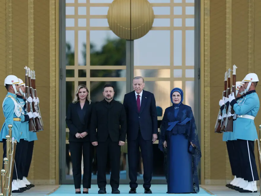 Cumhurbaşkanı Erdoğan ve eşi Emine Erdoğan - Ukrayna Devlet Başkanı Volodimir Zelenskiy 24