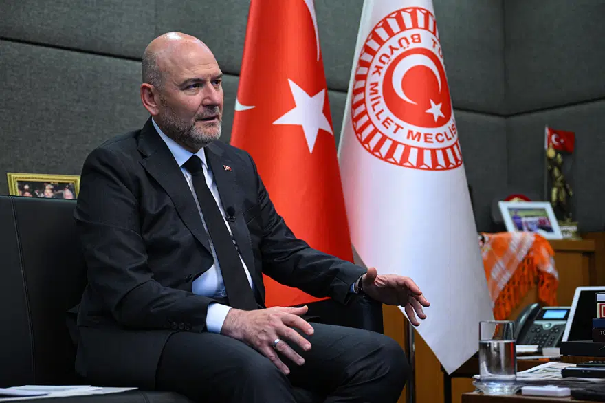 Süleyman Soylu 15 Temmuz gecesini anlattı: "Duyar duymaz 'bu bir darbe' dedim" Süleyman Soylu 15 Temmuz gecesini anlattı: "Duyar duymaz 'bu bir darbe' dedim"