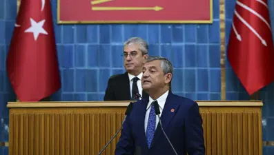 Özgür Özel yeni partiyi açıkladı, CHP'de istifalar başladı