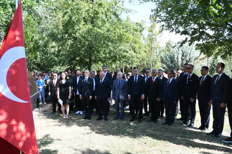 İrade ve zaferin 10. yılı. Birçok ülkede anma etkinlikleri düzenlendi