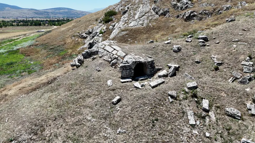 Isparta'da 1500 yıllık sır perdesi aralandı. Anadolu'da çok nadir görülüyor 1