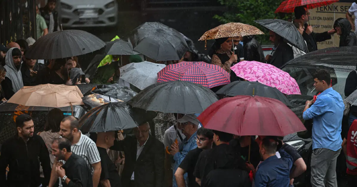 Meteoroloji uyardı. İstanbul'a bir günlük hafta sonu sürprizi