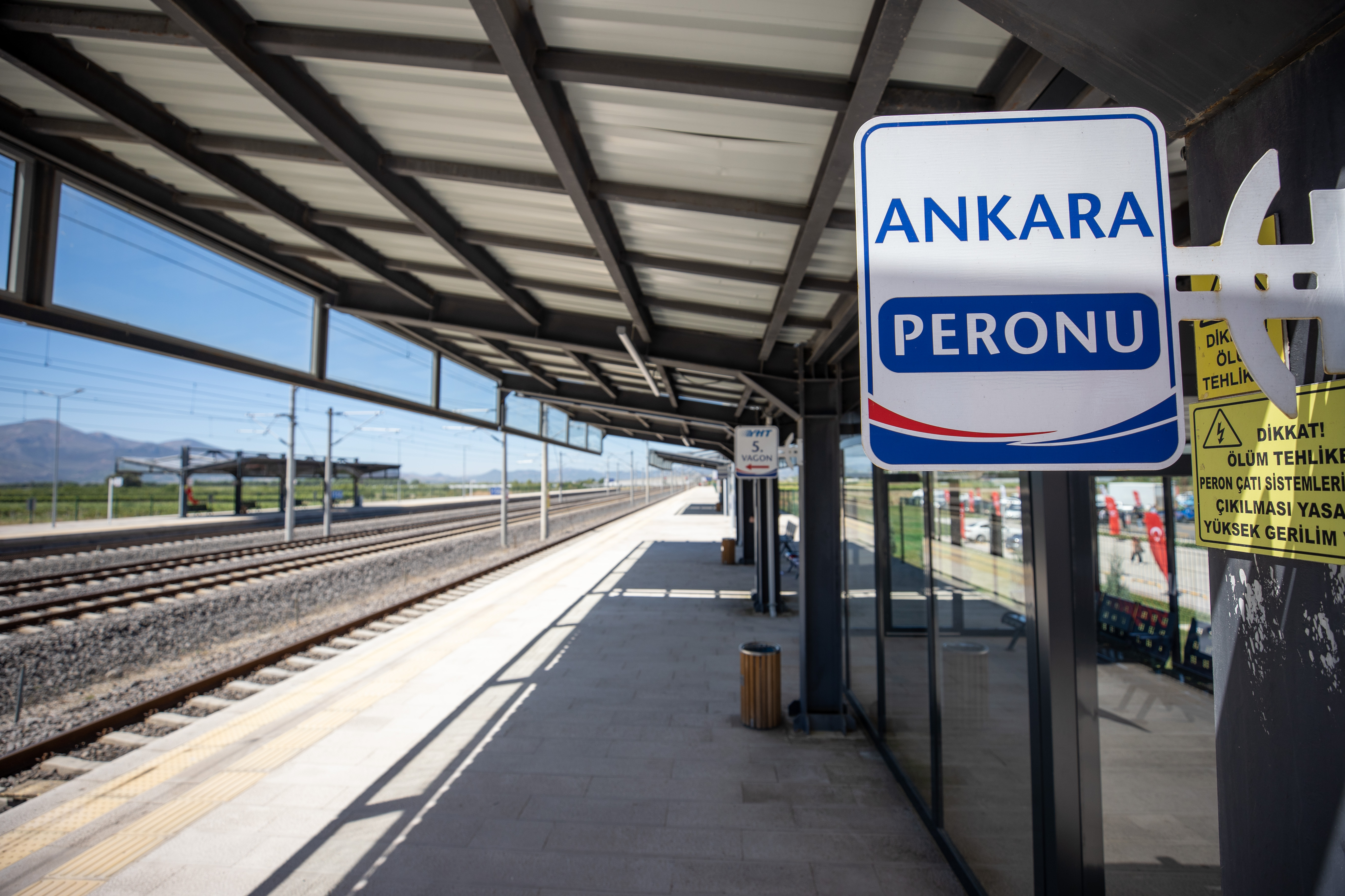 Tarih belli oldu. Ankara-İstanbul arası 4 saatin altına iniyor