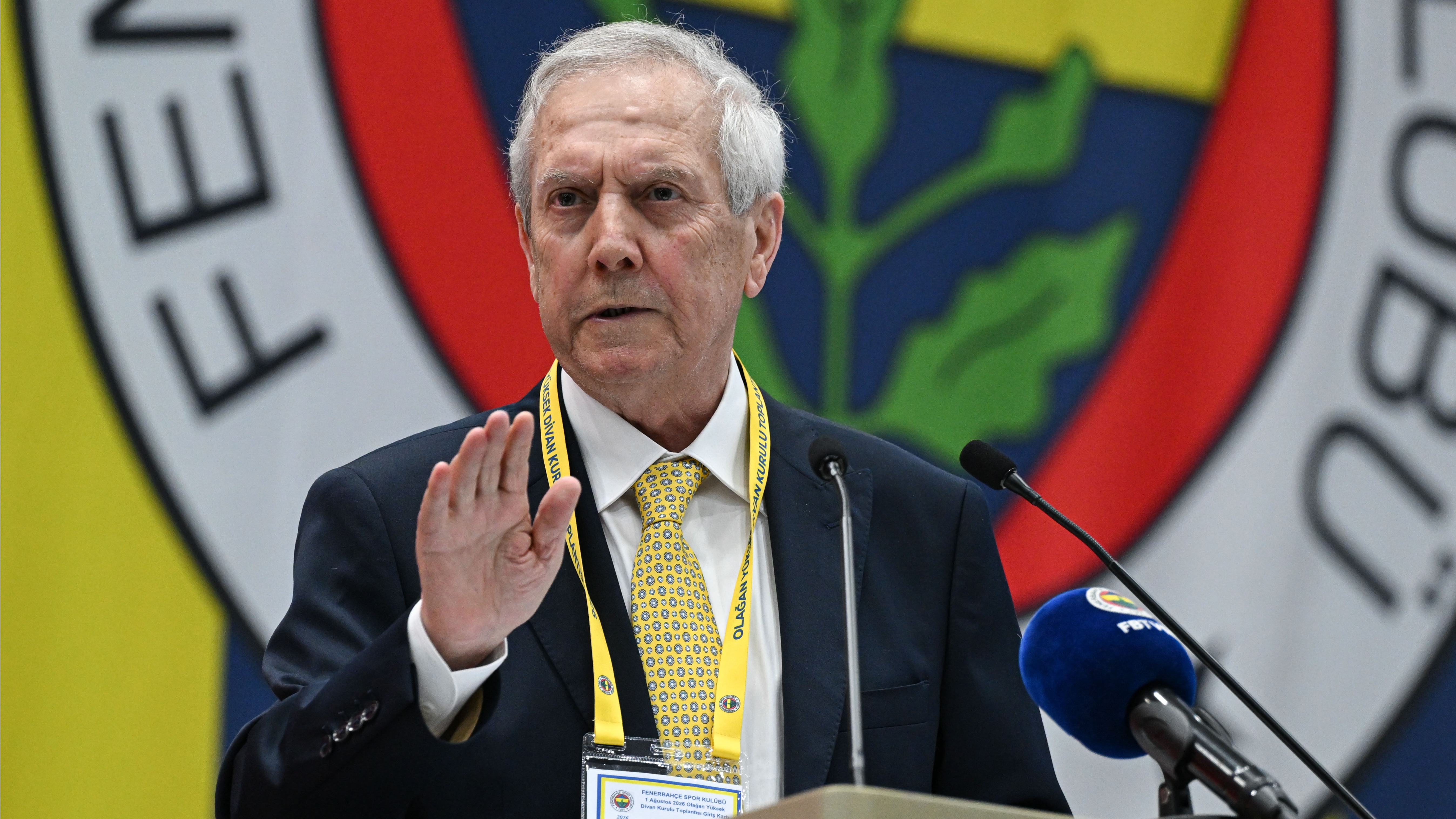 Aziz Yıldırım'ın "Bu hafta bitiririz" dediği golcüyü duyurdular
