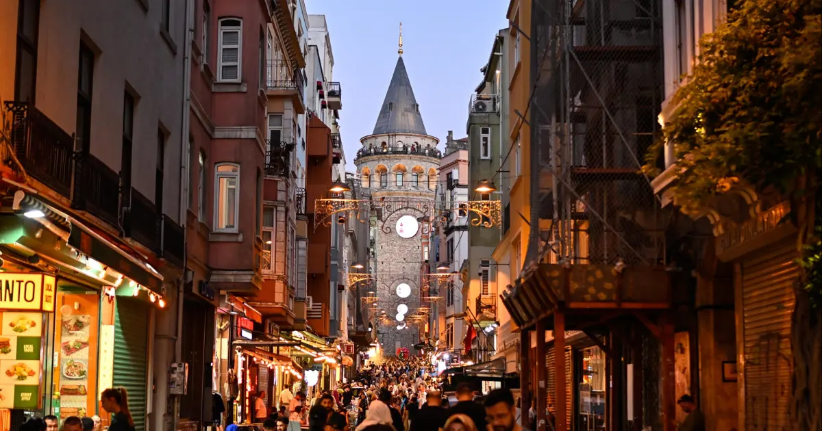 Meteorolojiden İstanbul'a gece uyarısı