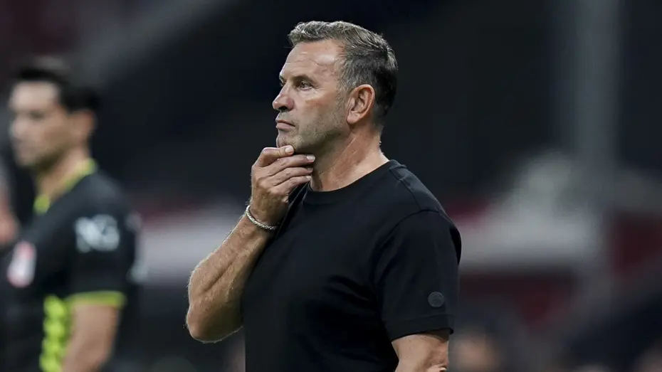 Okan Buruk'tan maç sonu transfer ve oyun açıklaması. 