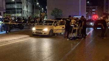 Tartıştığı kadını öldürüp intihara kalkıştı