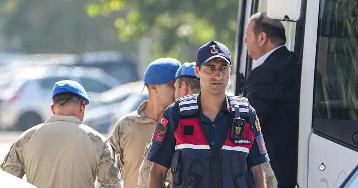 Menderes Belediyesi soruşturması. Avukat gözaltına alındı