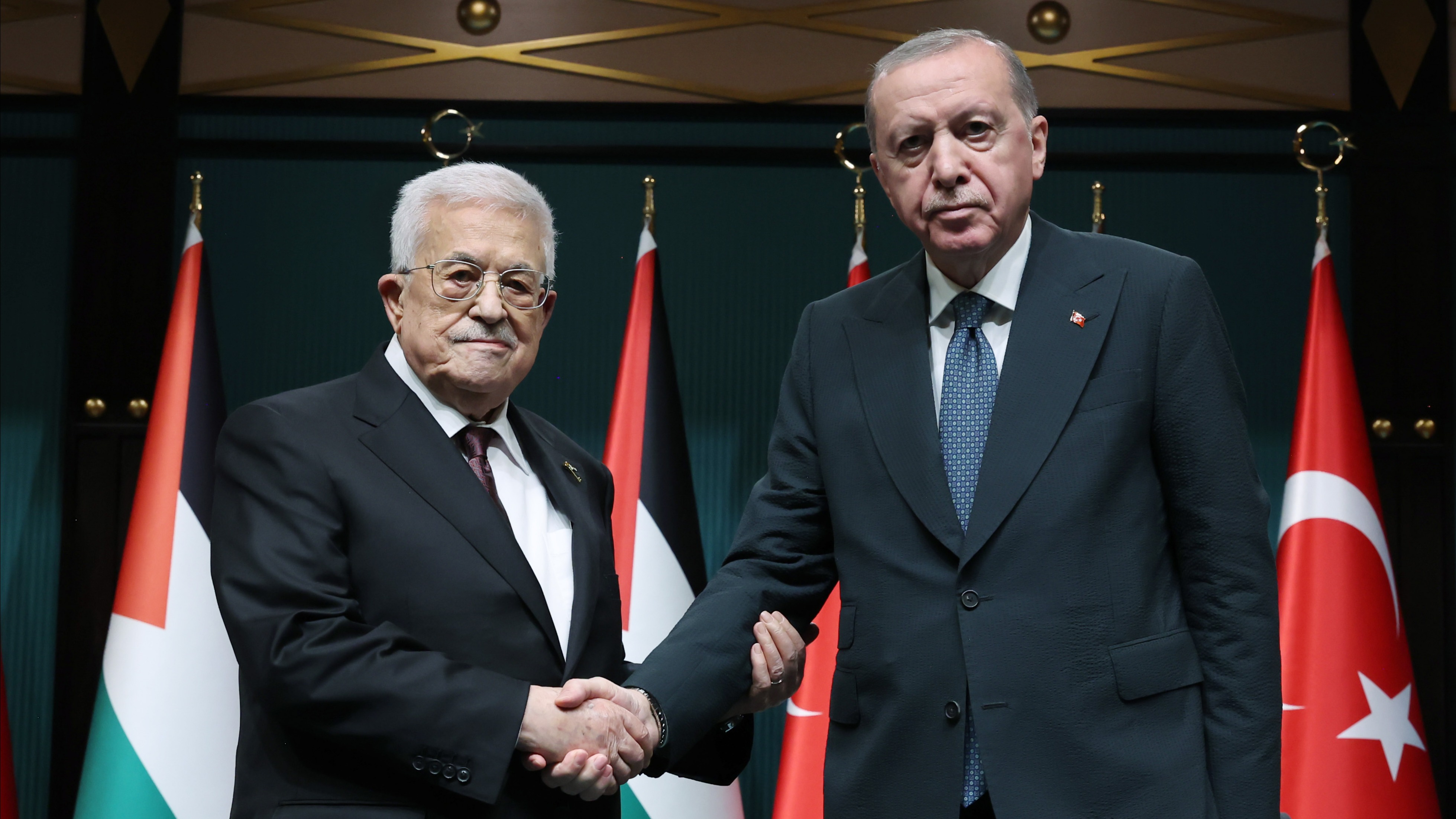 Mahmud Abbas Türkiye'de. Erdoğan: "Filistin halkı dimdik ayaktadır"