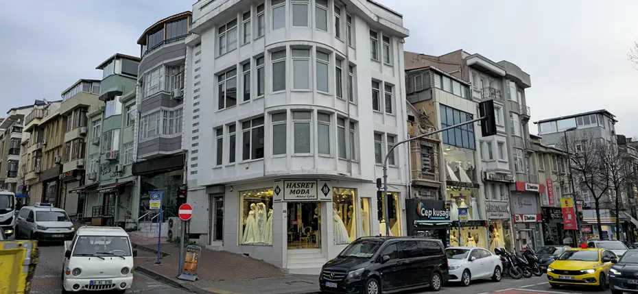 İstanbul'un iki tarihi caddesinde dönüşüm. Tüm binalar tek tek elden geçirilecek